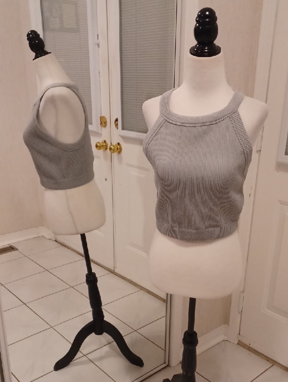 4/$60 New Aerie Ribbed Cropped Gray Tank Top - Size XXL
